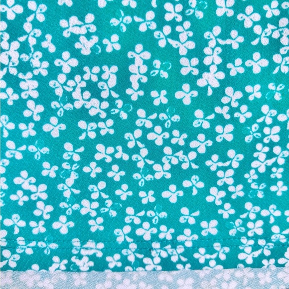 Adrianna Papell Green with White Flowers Long Sleeve Boxy Blouse Size Medium - Picture 6 of 10